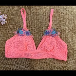 Lovely neon bra, flower accents